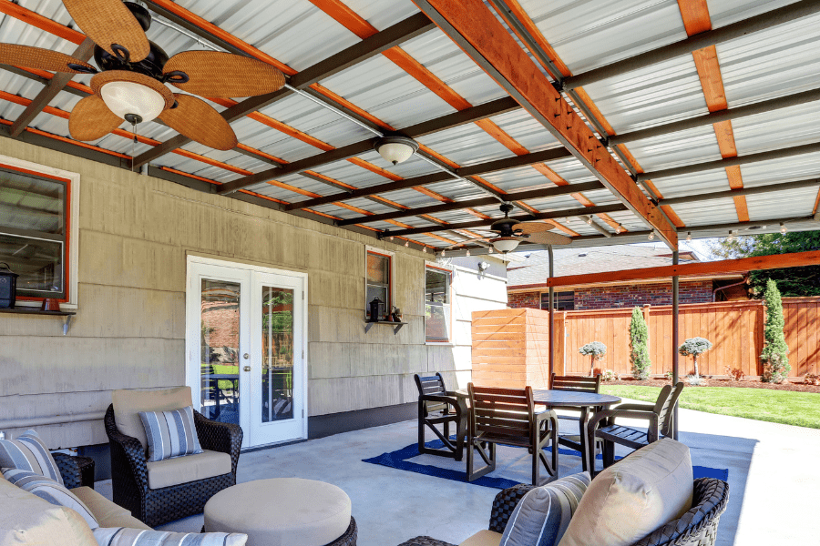 Back Deck with Support Beams
