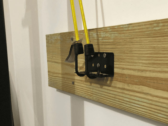 Bungee Hooks Hooked To Wall