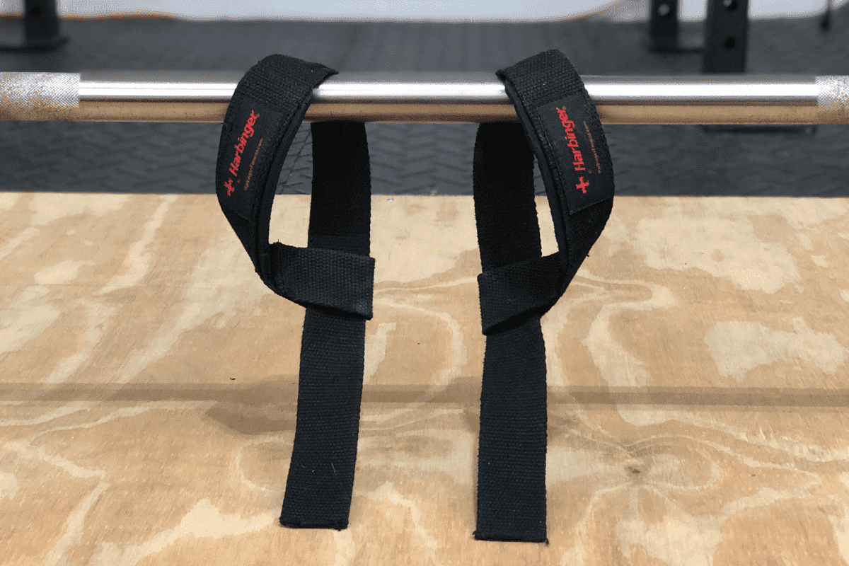 Should-Beginners-Use-Lifting-Straps
