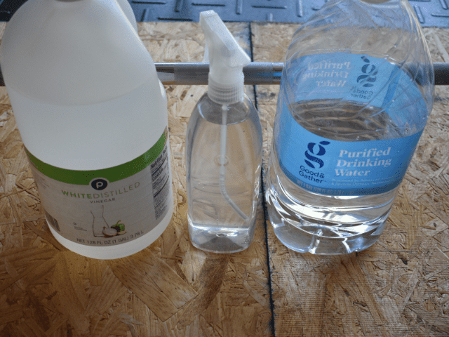 5050 Vinegar and Water Solution