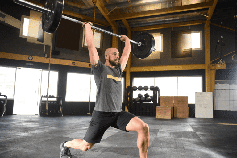 Reverse Overhead Lunge (How To, Muscles Worked, Benefits)