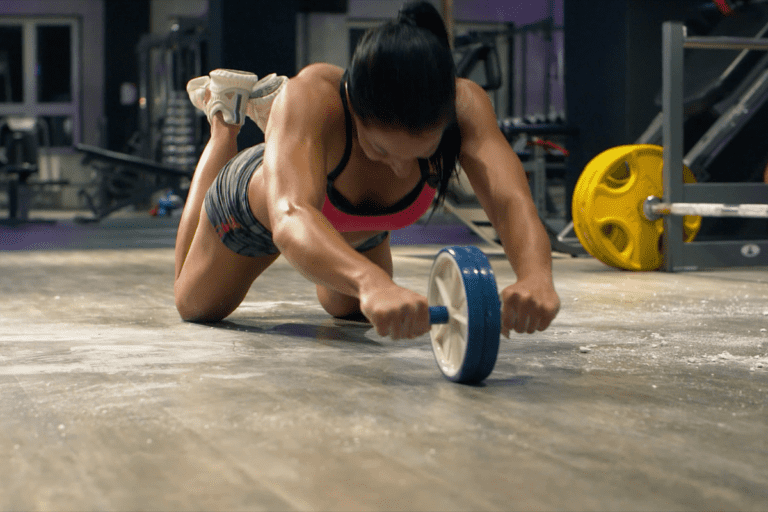 15 Best Ab Rollout Alternatives (No Ab Wheel Needed!)