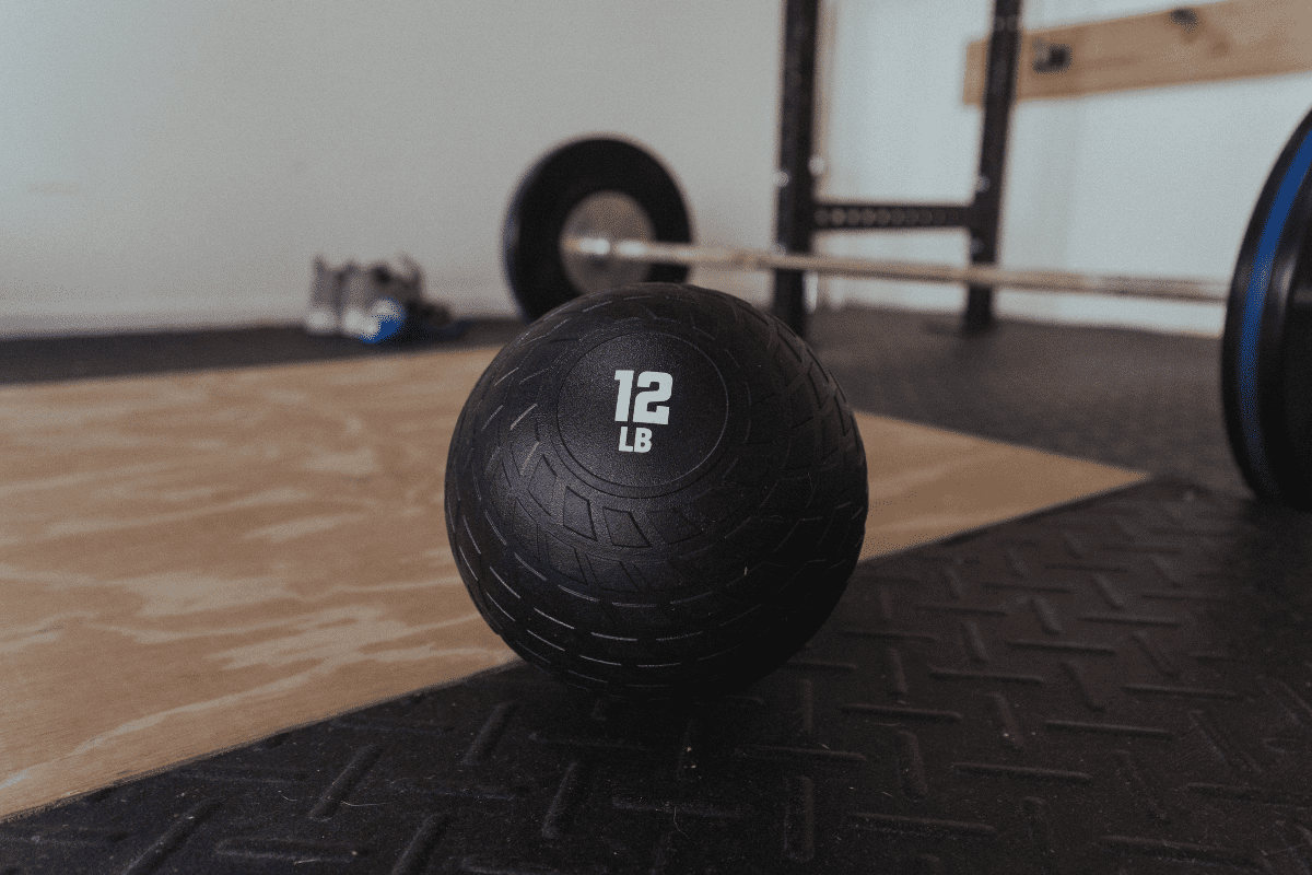 Kaal heuvel min Rogue Rubber Medicine Ball Review (From a Strength Coach) – Horton Barbell